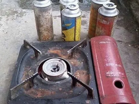 Người đàn ông 47 tuổi tổn thương vùng kín vì tai nạn hi hữu trong lúc ăn lẩu