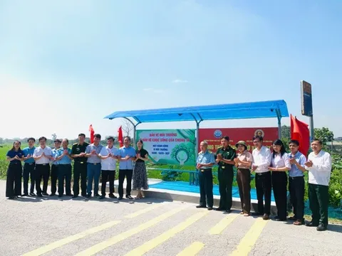 Xã Ứng Hoà gắn biển 4 công trình, hàng cây, đường hoa chào mừng đại hội