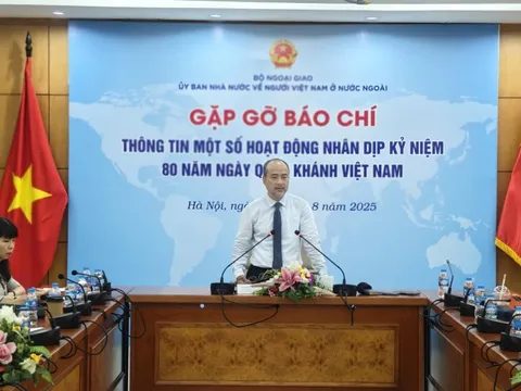 Hành trình gắn kết triệu trái tim người Việt xa xứ