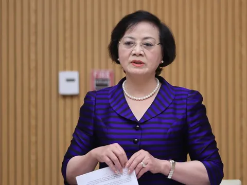 Khẩn trương chi trả chế độ, sàng lọc lại đội ngũ cán bộ