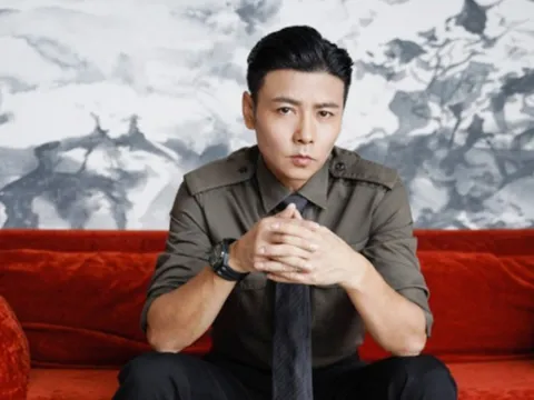 Đi du lịch cùng gia đình, nam diễn viên nổi tiếng lên cơn đau tim suýt tử vong