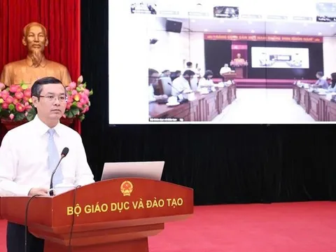 Không ai bị bỏ lại phía sau trong kỷ nguyên số