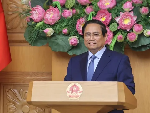 Thủ tướng đề nghị doanh nghiệp Nhật Bản tiếp tục mở rộng đầu tư tại Việt Nam