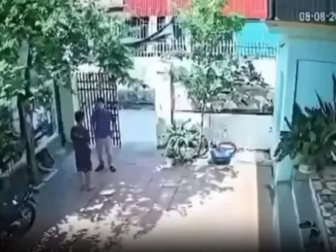 Vụ thầy giáo tát học sinh rách màng nhĩ: Hai người có quan hệ họ hàng