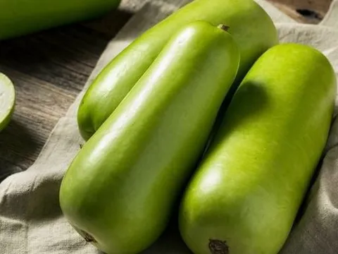 Người đàn ông ngất xỉu, nhập viện cấp cứu sau khi ăn bầu