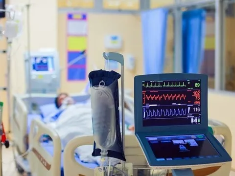 Mờ mắt 30 phút, nam bệnh nhân Nhật Bản suýt bị đột quỵ