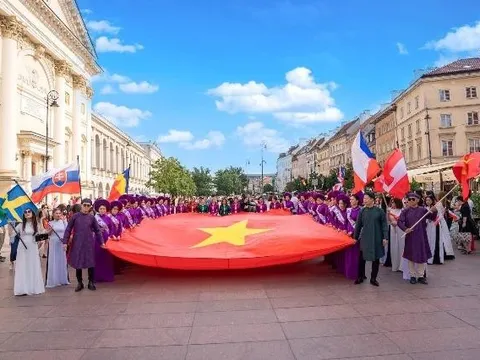 Kỷ niệm 80 năm Quốc khánh Việt Nam: Khi phụ nữ Việt tại châu Âu trở thành cầu nối văn hóa