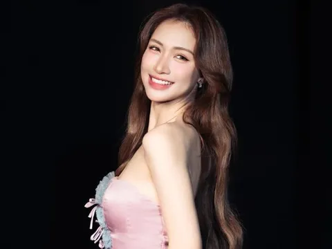 Hòa Minzy bất ngờ thông báo đã ủng hộ nhân dân Cuba, số tiền gây choáng