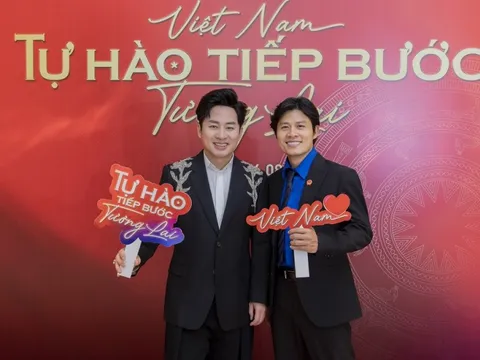 Tùng Dương lại gây sốt với MV thấm đẫm tình yêu đất nước “Việt Nam - Tự hào tiếp bước tương lai”