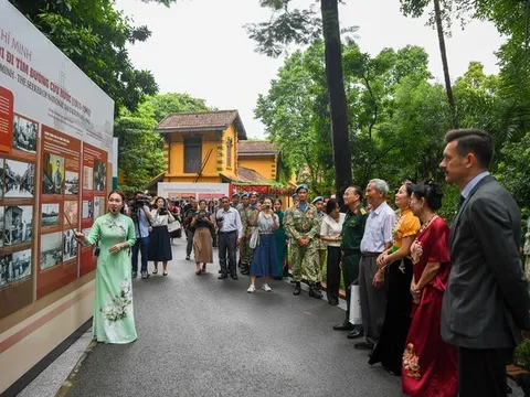 Khu Di tích Chủ tịch Hồ Chí Minh khai mạc Chuỗi hoạt động kỷ niệm 80 năm Quốc khánh