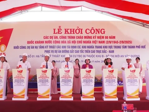 Huế đồng loạt khởi công 4 dự án tái định cư, nghĩa trang phục vụ đường sắt tốc độ cao