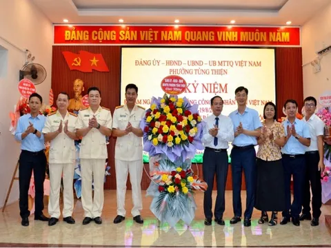 Phường Tùng Thiện kỷ niệm 80 năm ngày truyền thống Công an nhân dân