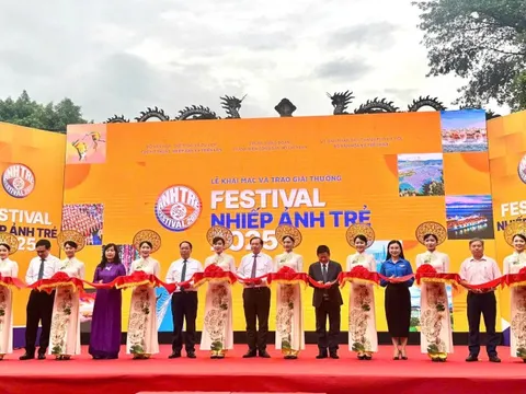 Trao giải cho 17 tác phẩm xuất sắc tại Festival Nhiếp ảnh trẻ