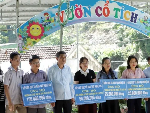 Nghệ An: Nỗ lực khắc phục hậu quả mưa lũ, sẵn sàng cho năm học mới