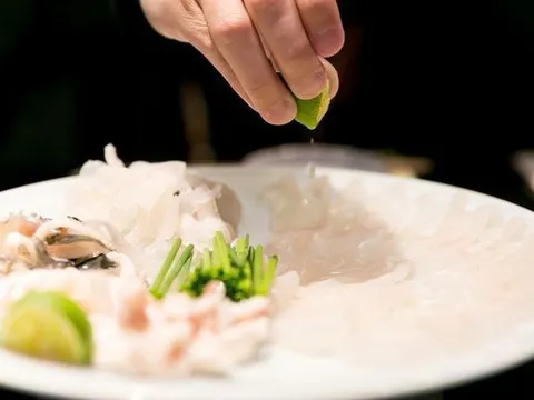 Người đàn ông 47 tuổi tử vong sau khi ăn cá do bạn tặng