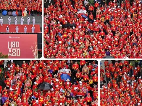 Xác lập kỷ lục: 1.360 người cao tuổi cùng hát quốc ca mừng Cách mạng tháng 8 và Quốc khánh 2/9