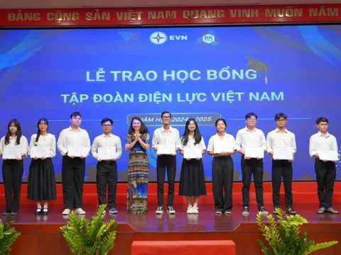 EVN khẳng định cam kết đồng hành giáo dục đại học
