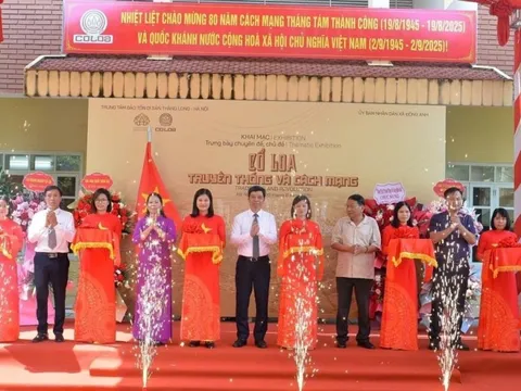 Trưng bày tư liệu, hình ảnh về “Cổ Loa - Truyền thống và cách mạng”