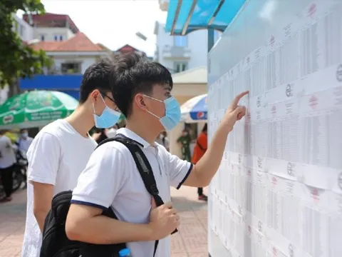 Bộ GD-ĐT lùi lịch công bố điểm chuẩn đại học năm 2025 đến ngày 22/8