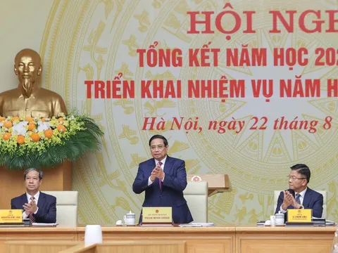 Thủ tướng chủ trì hội nghị triển khai nhiệm vụ năm học mới