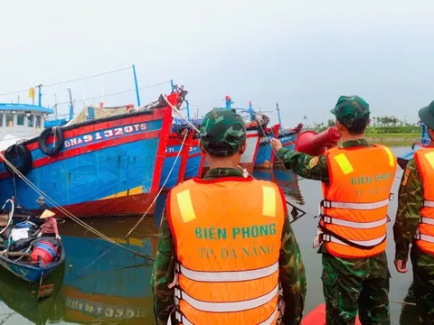 Đà Nẵng cấm biển, sẵn sàng sơ tán người dân khỏi khu vực nguy hiểm