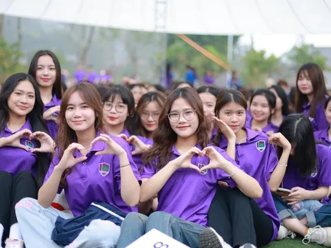 Điểm chuẩn cao nhất các ngành sư phạm 2025: Xu hướng và góc nhìn