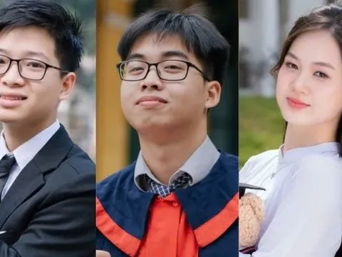 Thủ khoa các khối thi năm 2025 chọn "bến đỗ" trường đại học nào?