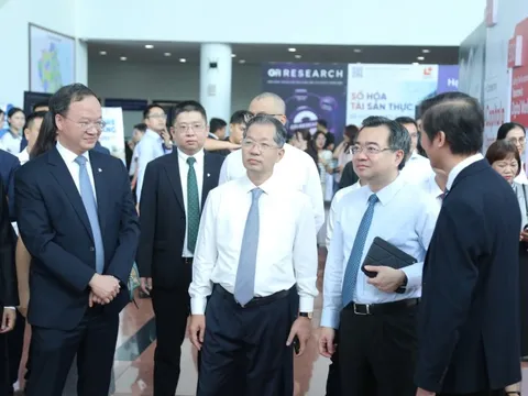Diễn đàn Tài chính Việt Nam năm 2025: Kết nối mạng lưới tài chính toàn cầu