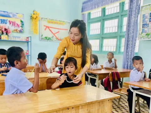 Tăng cường đầu tư cho giáo dục vùng cao, sẵn sàng cho năm học mới