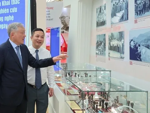 Triển lãm ‘Văn phòng Chính phủ - 80 năm đồng hành cùng dân tộc’