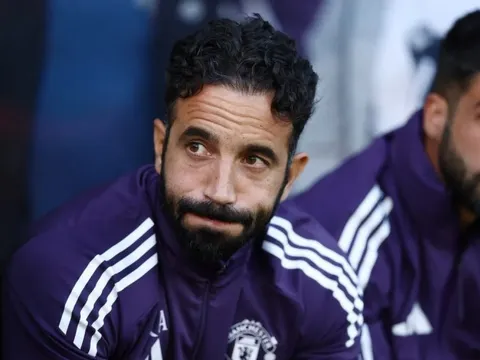 Ứng viên hàng đầu được Man Utd nhắm thay thế HLV Amorim