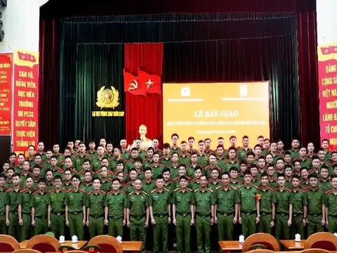 Công an Hà Nội tiếp nhận 120 học viên Đại học Phòng cháy chữa cháy phục vụ sự kiện A80