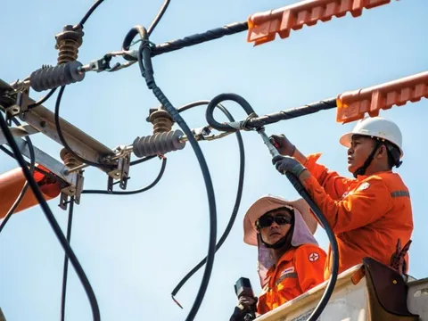 Điện lực miền Nam sẵn sàng bảo đảm điện dịp nghỉ Lễ 2/9
