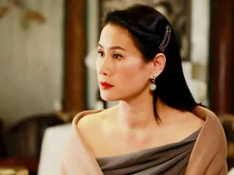 "Ác nữ màn hình": U50 là mẹ đơn thân nuôi 2 con, sống trong biệt thự 4 tầng khang trang