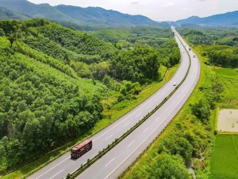 Năm 2045 hoàn thành xây dựng 9.000 km cao tốc