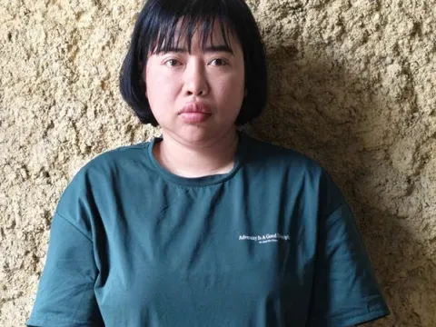 Tạm giữ hình sự người phụ nữ lừa bán vé xem Lễ diễu binh, diễu hành A80