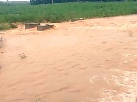 Ứng phó bão số 6 và mưa lũ: Quảng Trị rà soát, sơ tán người dân khỏi vùng nguy hiểm