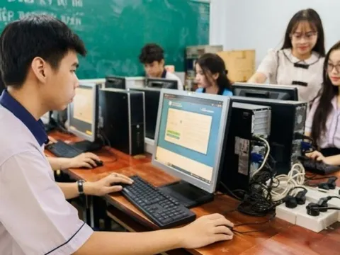 Bộ Giáo dục và Đào tạo khẳng định: Tuyển sinh đại học, cao đẳng 2025, hệ thống ổn định, xử lý kịp thời