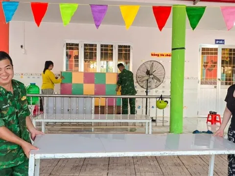 Tình quân – dân tô đẹp ngày khai giảng