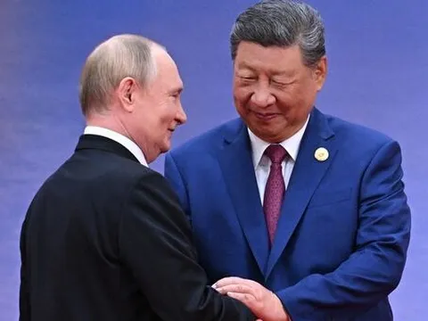 Ông Putin, ông Tập Cận Bình trò chuyện “chi tiết” trước thềm hội nghị SCO