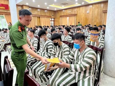 Công an Hà Nội công bố quyết định đặc xá đợt 2 năm 2025