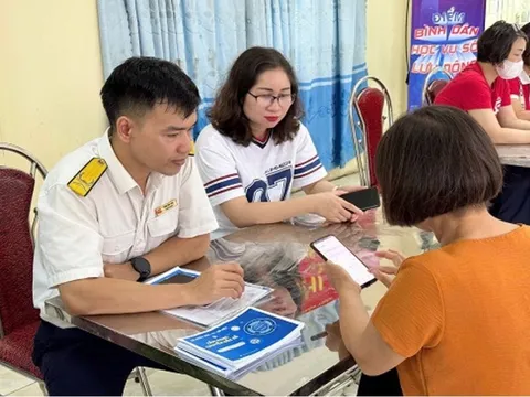 Thuế Hà Nội hỗ trợ chuyển đổi số tại 126 phường xã