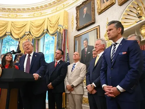 Ông Trump thất vọng khi xung đột ở Ukraine vẫn tiếp diễn