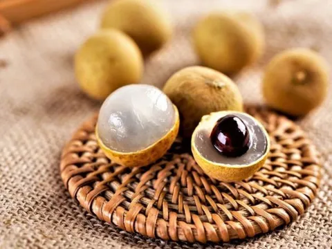 Cháu bé 2 tuổi tử vong khi đang ăn nhãn: Lời cảnh báo đau xé lòng cho phụ huynh