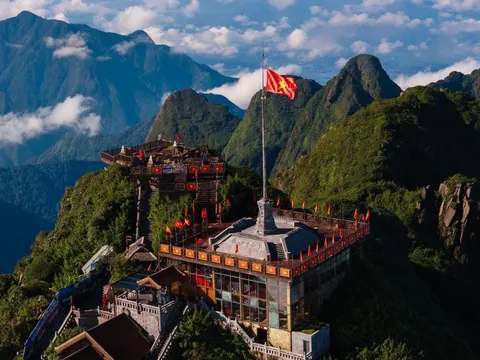 Du khách Việt và quốc tế vui Tết Độc lập 2/9 tại Sun Paradise Land ba miền