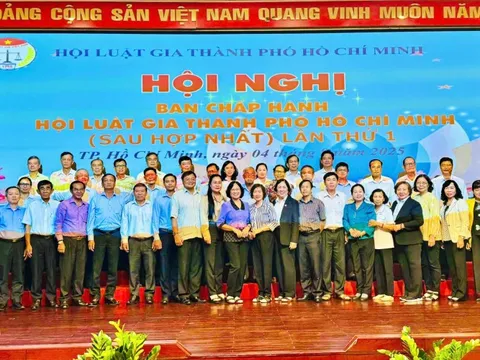 Bà Ung Thị Xuân Hương được bầu là Chủ tịch Hội Luật gia Tp.Hồ Chí Minh