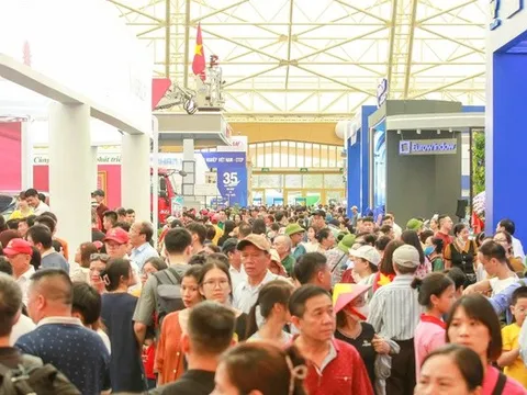Hà Nội: Tạm cấm phương tiện tại 3 tuyến đường từ 6 đến 15/9 phục vụ Triển lãm thành tựu đất nước