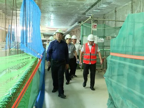 Bộ trưởng Xây dựng kiểm tra ga ngầm tuyến metro Nhổn – ga Hà Nội, yêu cầu đẩy nhanh tiến độ