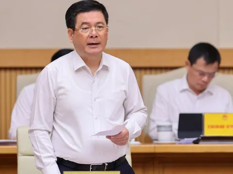 Bộ trưởng Công Thương: Kim ngạch xuất nhập khẩu 2025 dự kiến lập kỉ lục mới