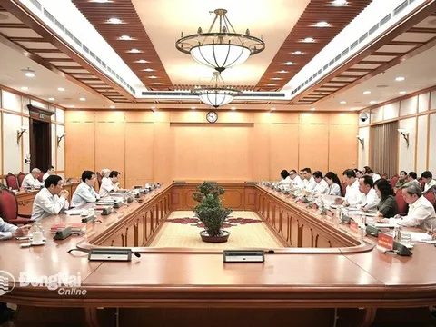 Bộ Chính trị cho ý kiến dự thảo văn kiện Đại hội Đảng bộ tỉnh Đồng Nai